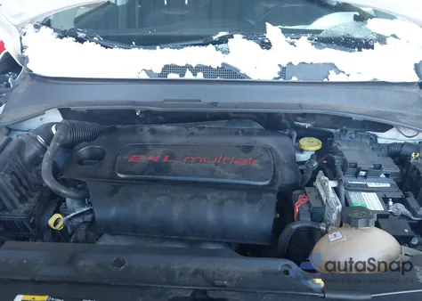 2018 Jeep Compass Limited 4X4 from USA, damaged, VIN 3C4NJDCB0JT328000